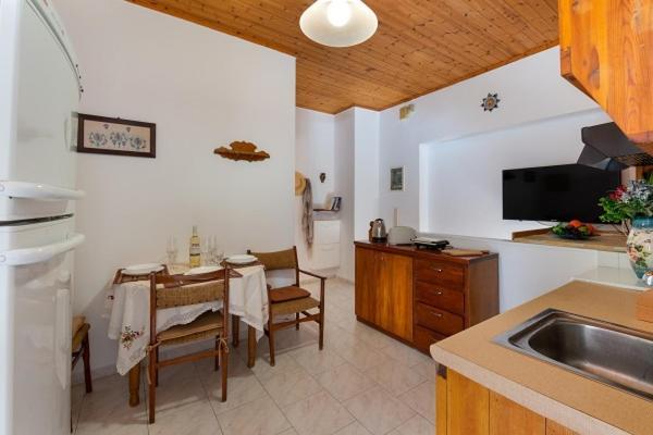 Alekos House Apartment Longos  Ngoại thất bức ảnh