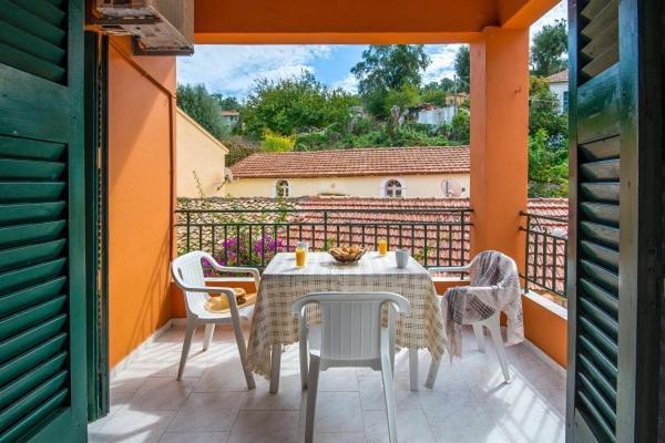 Alekos House Apartment Longos  Ngoại thất bức ảnh